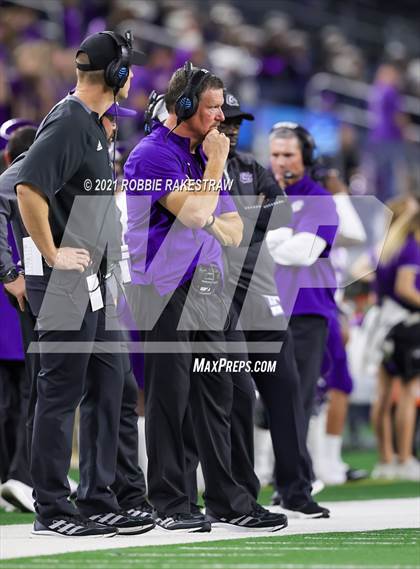 Thumbnail 1 in Paetow vs. College Station (UIL Football 5A D1 Finals) photogallery.