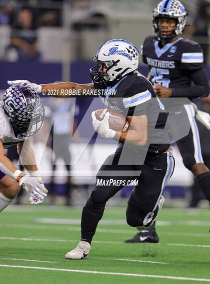 Thumbnail 1 in Paetow vs. College Station (UIL Football 5A D1 Finals) photogallery.