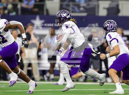 Thumbnail 1 in Paetow vs. College Station (UIL Football 5A D1 Finals) photogallery.