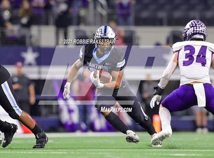 Thumbnail 2 in Paetow vs. College Station (UIL Football 5A D1 Finals) photogallery.