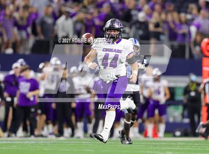 Thumbnail 3 in Paetow vs. College Station (UIL Football 5A D1 Finals) photogallery.