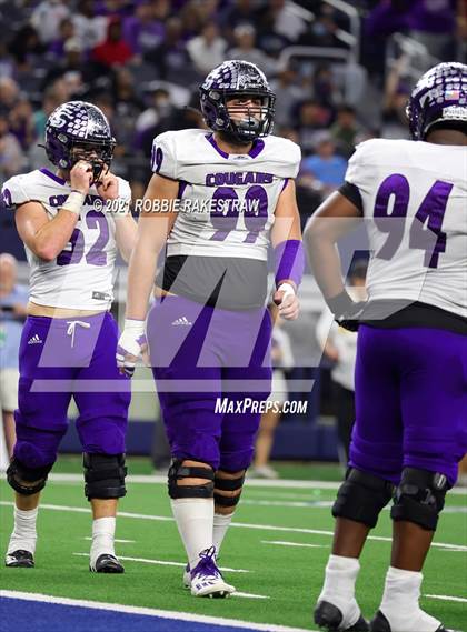 Thumbnail 2 in Paetow vs. College Station (UIL Football 5A D1 Finals) photogallery.