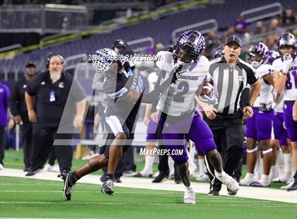 Thumbnail 1 in Paetow vs. College Station (UIL Football 5A D1 Finals) photogallery.