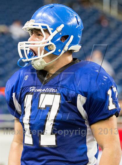 Thumbnail 3 in Ishpeming vs Detroit Loyola (MHSAA Division 7 Final) photogallery.