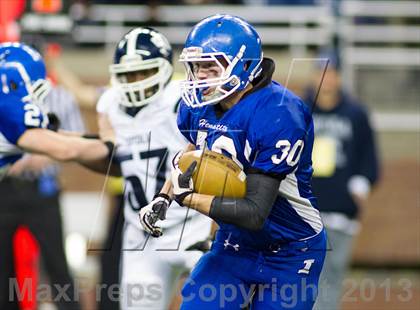 Thumbnail 3 in Ishpeming vs Detroit Loyola (MHSAA Division 7 Final) photogallery.