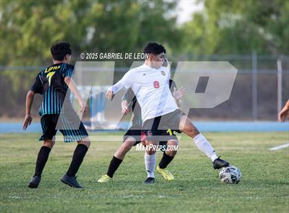 Thumbnail 3 in Progreso vs. Idea Pharr (Uil Region IV 4A D1 Area Finals Soccer)  photogallery.