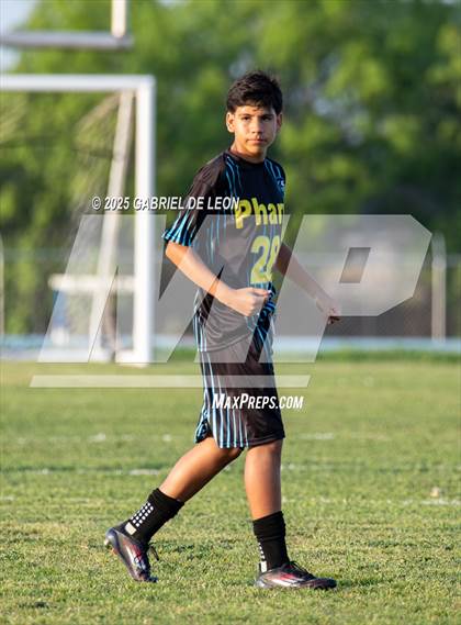 Thumbnail 2 in Progreso vs. Idea Pharr (Uil Region IV 4A D1 Area Finals Soccer)  photogallery.