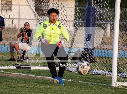 Thumbnail 2 in Progreso vs. Idea Pharr (Uil Region IV 4A D1 Area Finals Soccer)  photogallery.