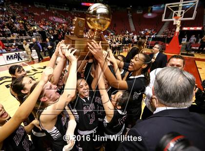 Thumbnail 1 in Hamilton (AIA D1 Final Award Photos) photogallery.