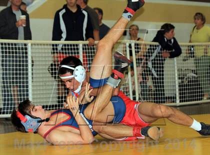 Thumbnail 2 in Laguna Hills High School Invitational photogallery.