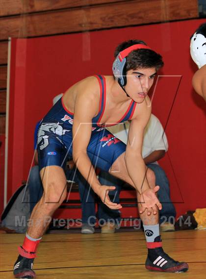 Thumbnail 3 in Laguna Hills High School Invitational photogallery.