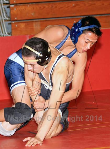 Thumbnail 3 in Laguna Hills High School Invitational photogallery.
