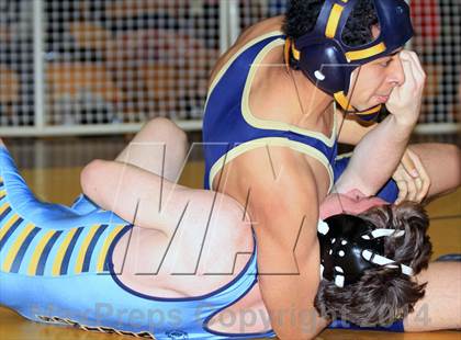 Thumbnail 3 in Laguna Hills High School Invitational photogallery.