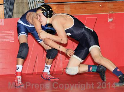 Thumbnail 2 in Laguna Hills High School Invitational photogallery.