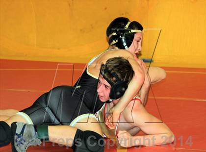 Thumbnail 2 in Laguna Hills High School Invitational photogallery.
