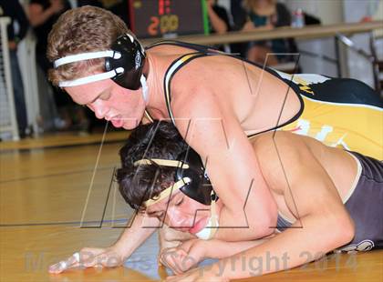Thumbnail 2 in Laguna Hills High School Invitational photogallery.