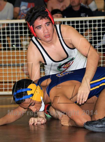 Thumbnail 2 in Laguna Hills High School Invitational photogallery.