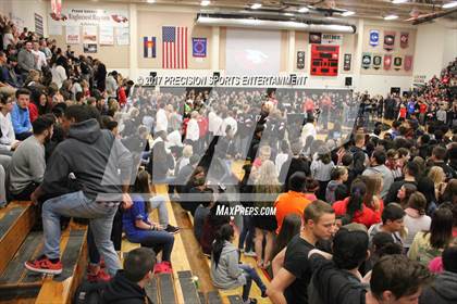 Thumbnail 2 in Eaglecrest TOC Ceremony photogallery.