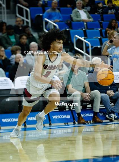 Thumbnail 3 in Sierra Canyon vs. JSerra Catholic photogallery.