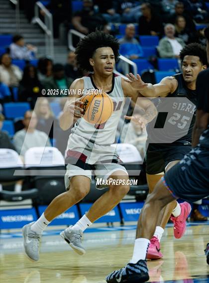 Thumbnail 1 in Sierra Canyon vs. JSerra Catholic photogallery.