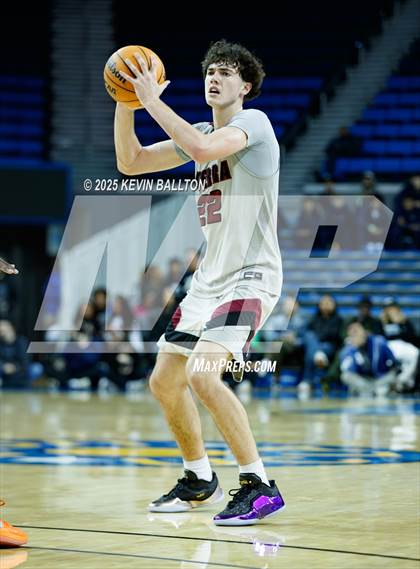 Thumbnail 3 in Sierra Canyon vs. JSerra Catholic photogallery.