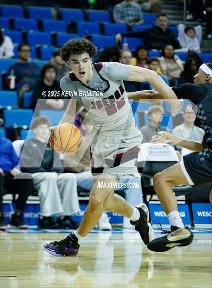 Thumbnail 3 in Sierra Canyon vs. JSerra Catholic photogallery.