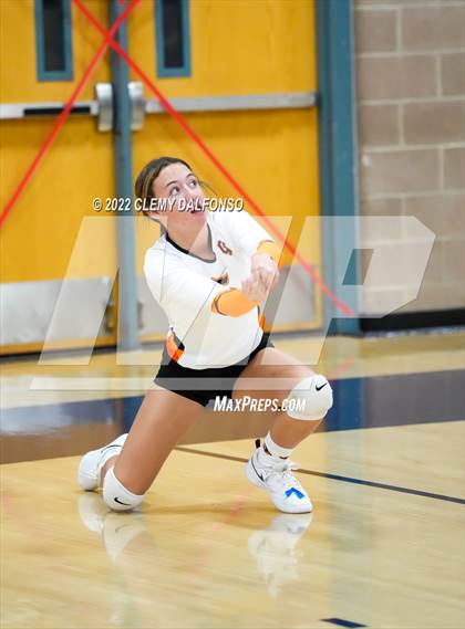 Thumbnail 2 in Grand Junction vs ThunderRidge (Eagle Invite) photogallery.