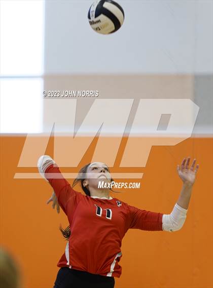 Thumbnail 2 in Leo vs Plymouth (Warsaw Invite) photogallery.