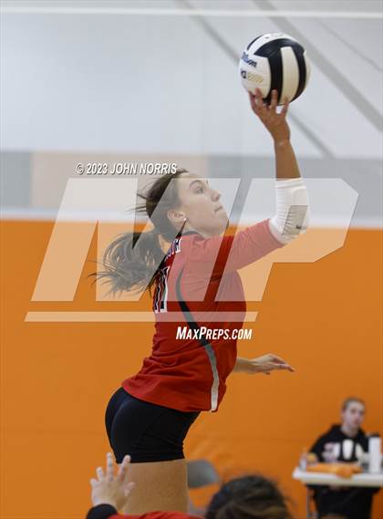 Thumbnail 3 in Leo vs Plymouth (Warsaw Invite) photogallery.