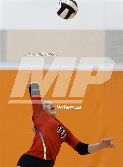 Thumbnail 3 in Leo vs Plymouth (Warsaw Invite) photogallery.
