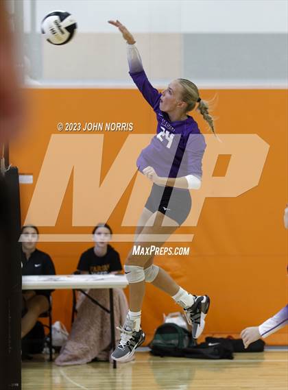 Thumbnail 3 in Leo vs Plymouth (Warsaw Invite) photogallery.