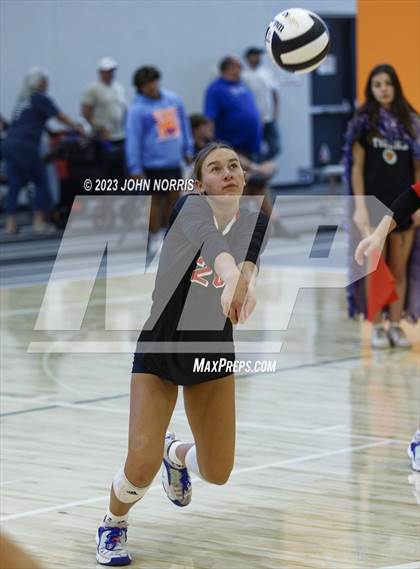 Thumbnail 2 in Leo vs Plymouth (Warsaw Invite) photogallery.