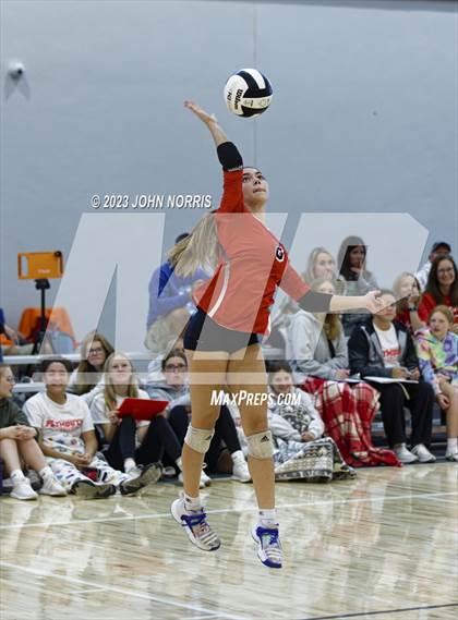 Thumbnail 2 in Leo vs Plymouth (Warsaw Invite) photogallery.
