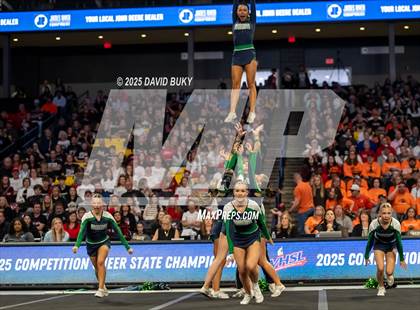 Thumbnail 3 in Woodgrove (VHSL Class 4 State Finals) photogallery.