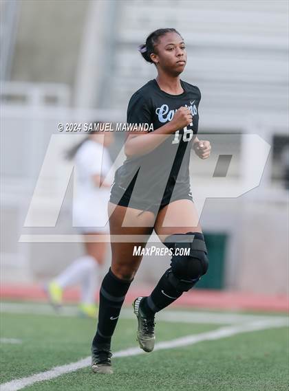 Thumbnail 2 in El Camino Real vs San Pedro (CIF LACS Quarter finals) photogallery.