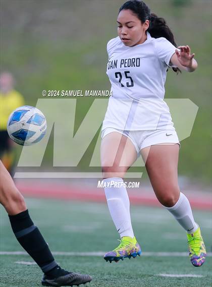 Thumbnail 3 in El Camino Real vs San Pedro (CIF LACS Quarter finals) photogallery.