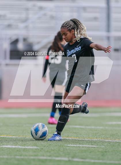 Thumbnail 2 in El Camino Real vs San Pedro (CIF LACS Quarter finals) photogallery.