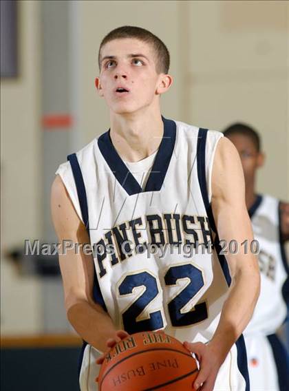 Thumbnail 2 in Middletown @ Pine Bush photogallery.