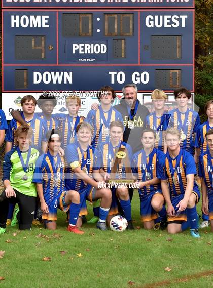Thumbnail 2 in Lee Christian vs. Cape Fear Christian Academy (NCISAA 1A Final) photogallery.
