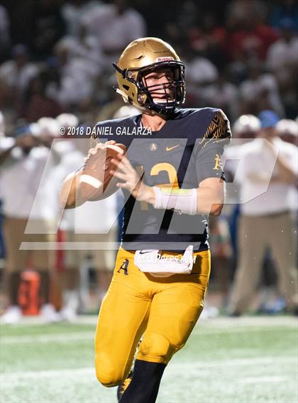 Thumbnail 3 in St. Thomas Aquinas vs DeMatha photogallery.
