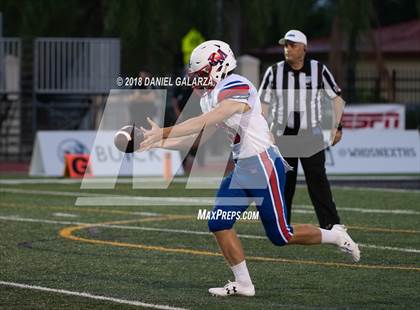 Thumbnail 1 in St. Thomas Aquinas vs DeMatha photogallery.