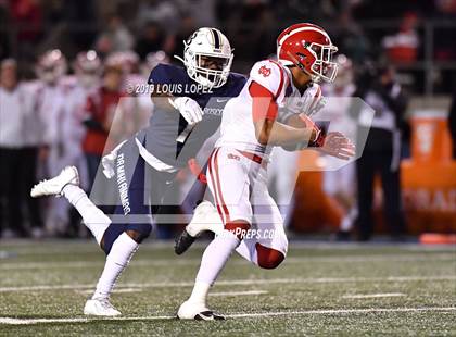 Thumbnail 2 in Mater Dei vs. St. John Bosco (CIF SS DIV 1 Championship Final) photogallery.