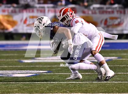 Thumbnail 3 in Mater Dei vs. St. John Bosco (CIF SS DIV 1 Championship Final) photogallery.
