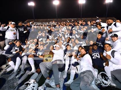 Thumbnail 2 in Mater Dei vs. St. John Bosco (CIF SS DIV 1 Championship Final) photogallery.