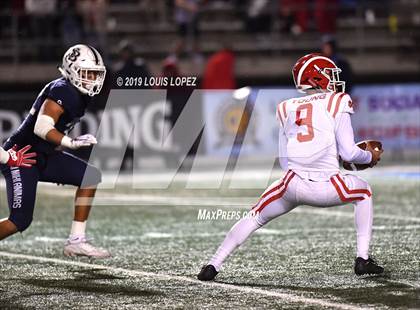 Thumbnail 3 in Mater Dei vs. St. John Bosco (CIF SS DIV 1 Championship Final) photogallery.
