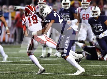 Thumbnail 1 in Mater Dei vs. St. John Bosco (CIF SS DIV 1 Championship Final) photogallery.