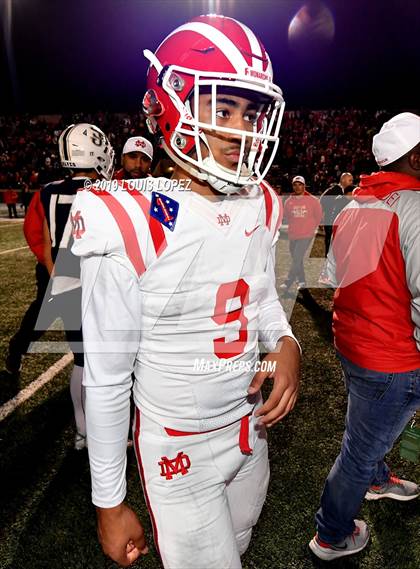Thumbnail 2 in Mater Dei vs. St. John Bosco (CIF SS DIV 1 Championship Final) photogallery.