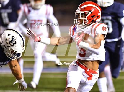 Thumbnail 3 in Mater Dei vs. St. John Bosco (CIF SS DIV 1 Championship Final) photogallery.