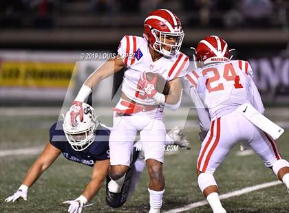 Thumbnail 2 in Mater Dei vs. St. John Bosco (CIF SS DIV 1 Championship Final) photogallery.