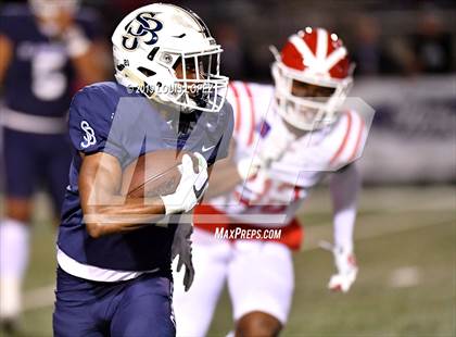 Thumbnail 1 in Mater Dei vs. St. John Bosco (CIF SS DIV 1 Championship Final) photogallery.